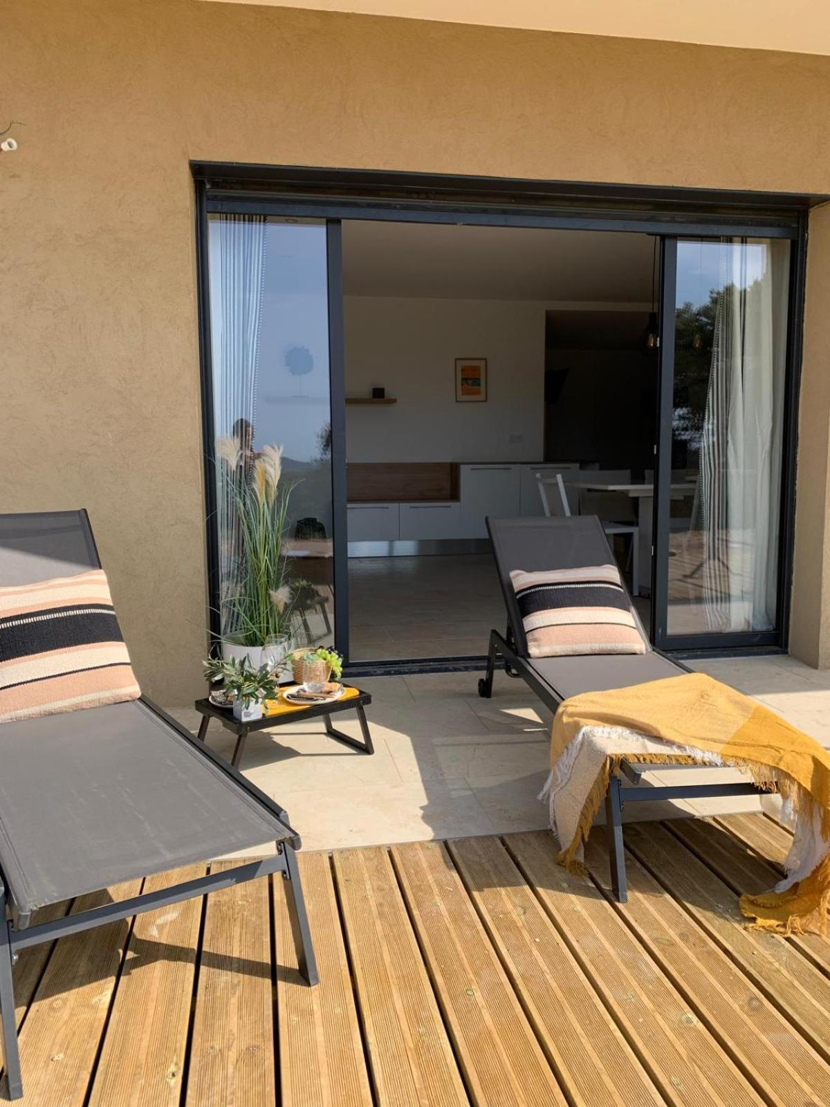 Residence 3 Etoiles Pietra Gemina - Appartements De Vacances, Au Calme, Avec Piscine Calenzana Exterior foto